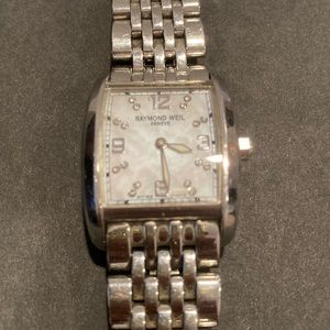 Raymond Weil Don Giovanni ladies watch with diamonds.